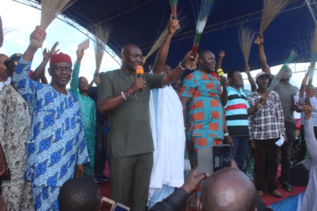 IMG_3797 OVERWHELMING SUPPORT FOR SEBASTINE OKOH AS HE JOINS APC