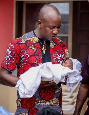 IMG-20190228-WA0013-1 COUPLE BLESSED WITH TWIN BABIES AFTER 19 YEARS