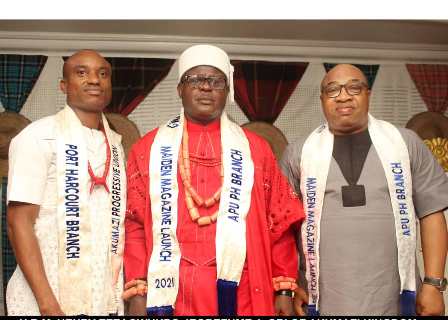 HRM-HENRY-EZEAGWUKPO-JEGBEFUME-1-AND-LADIES-OF-APU-PH-BRANCH JUBILATION AS APU, PH BRANCH LAUNCHES MAIDEN MAGAZINE