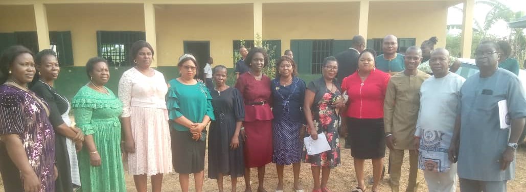 IMG-20250129-WA0009 IDUMUESAH PROGRESSIVES ASSOCIATION DOLES OUT FINANCIAL GIFTS, SCHOLARSHIP TO TEACHERS, STUDENTS